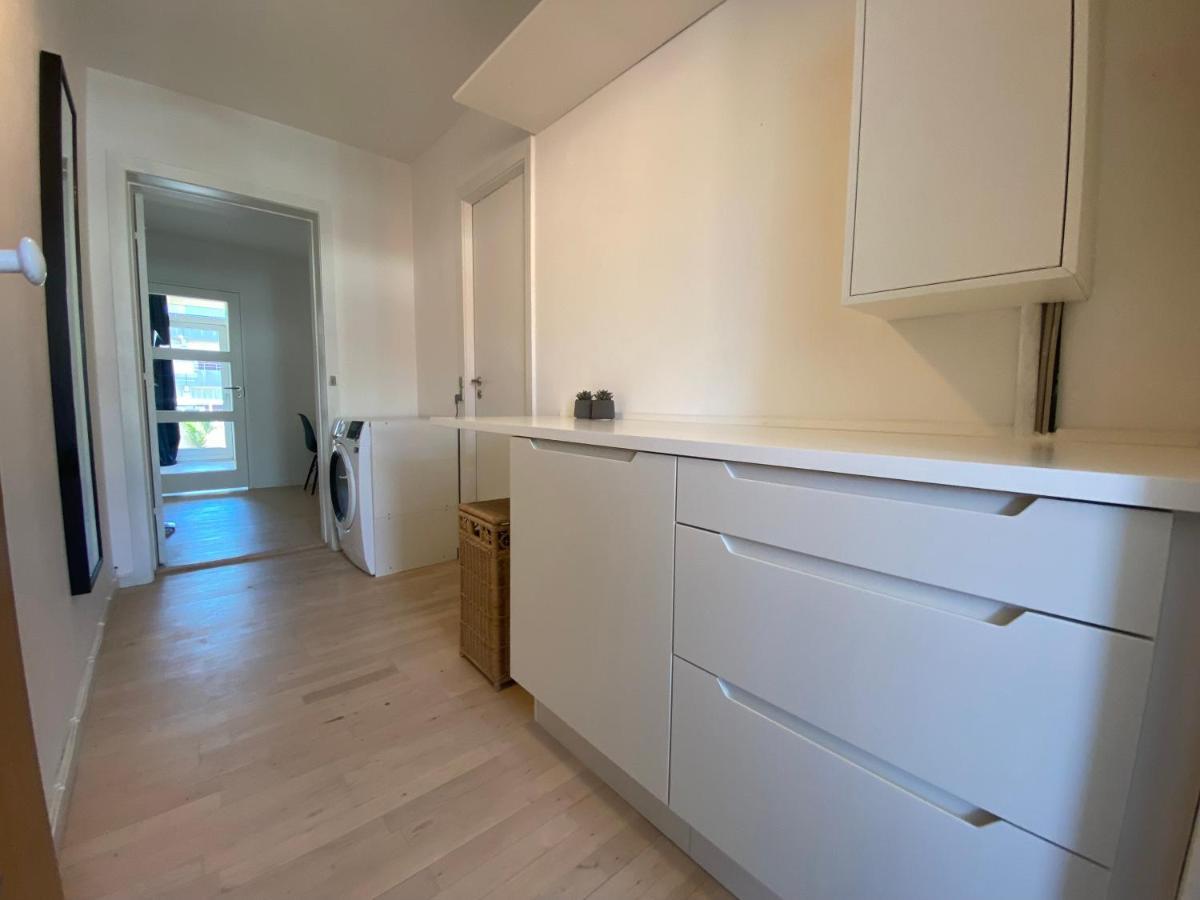 Central Copenhagen Apt With Balcony, Free Parking W Elevator Kültér fotó