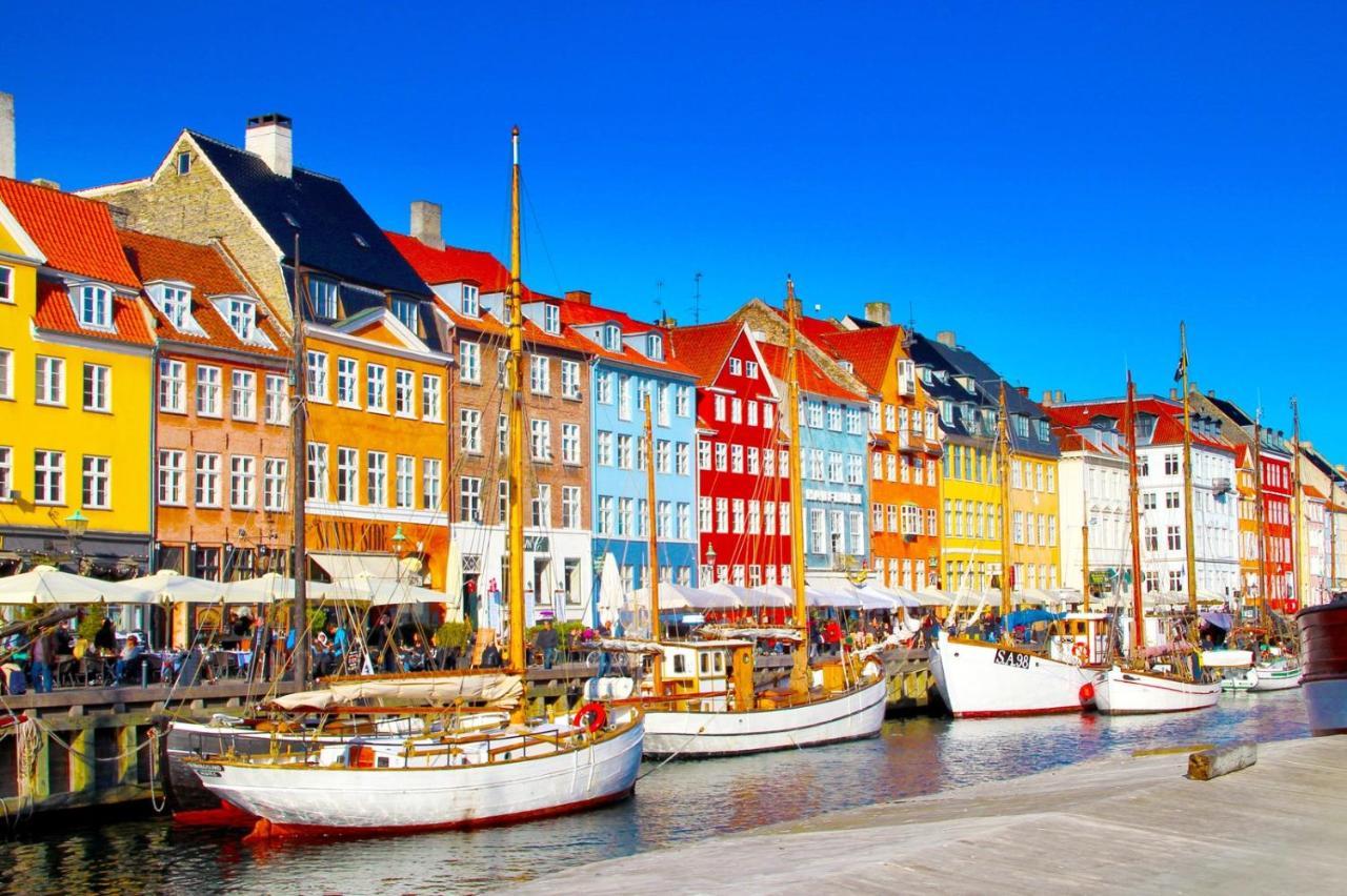Central Copenhagen Apt With Balcony, Free Parking W Elevator Kültér fotó